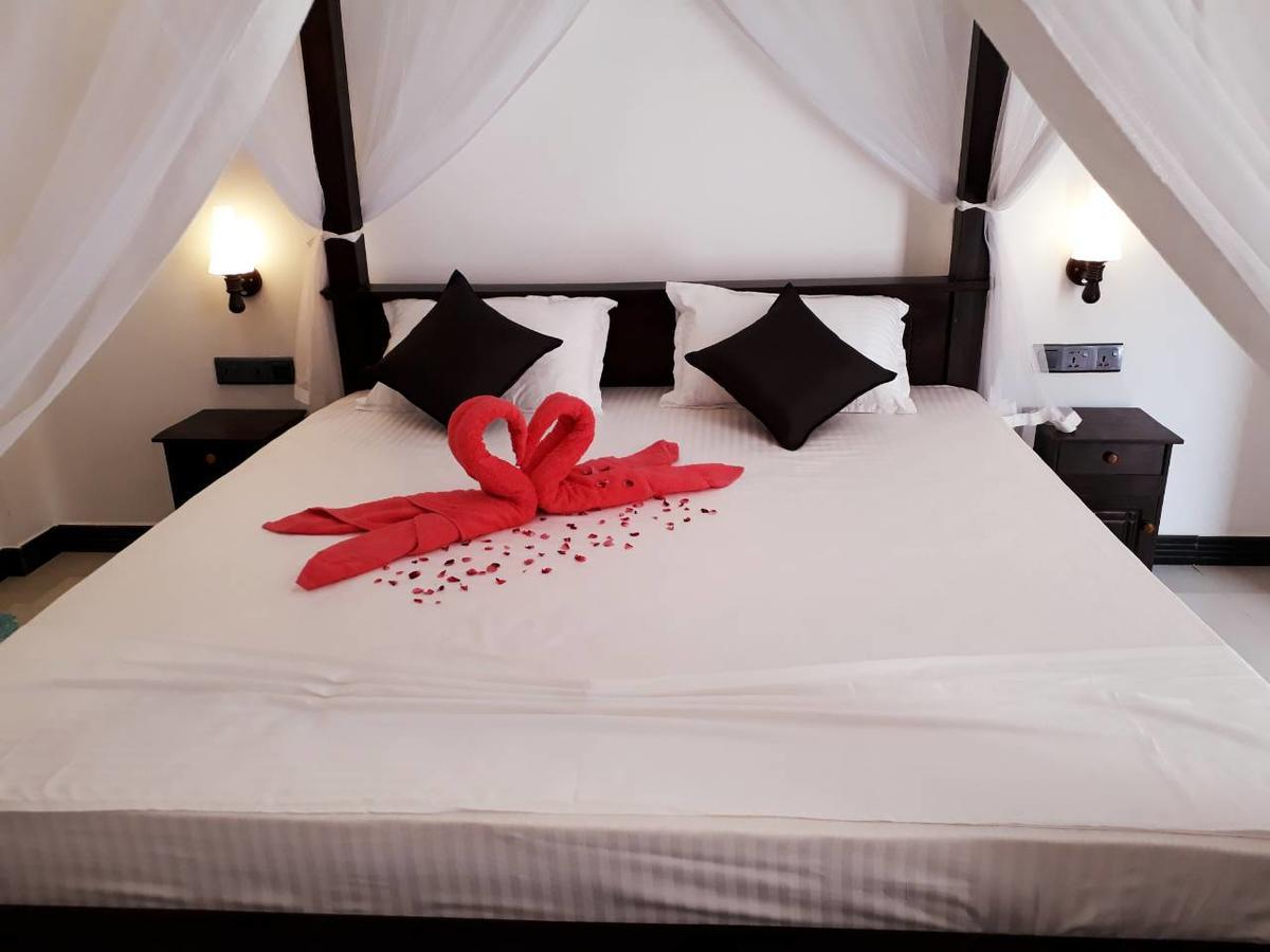 Turtle Reef Guest Bed & Breakfast มิริสซา ภายนอก รูปภาพ