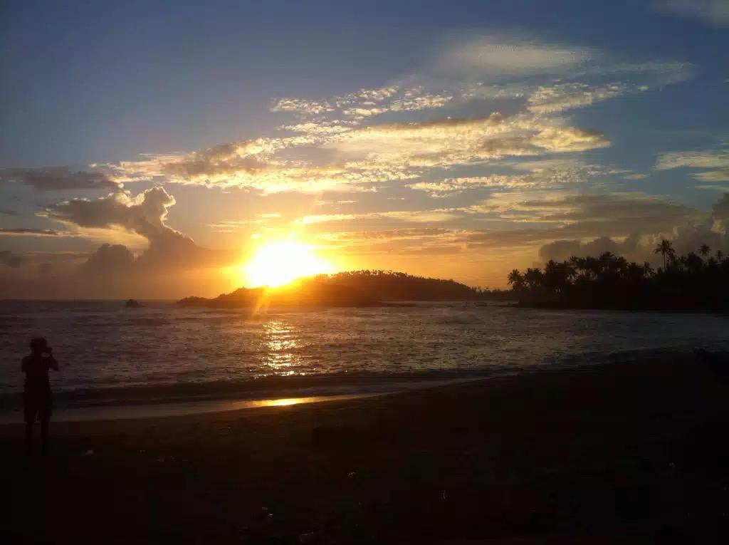 Turtle Reef Guest Bed & Breakfast มิริสซา ภายนอก รูปภาพ
