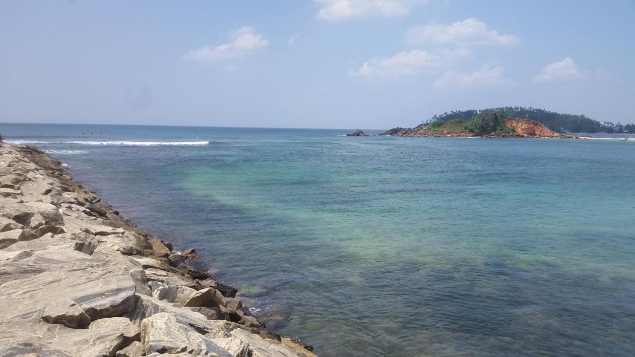 Turtle Reef Guest Bed & Breakfast มิริสซา ภายนอก รูปภาพ